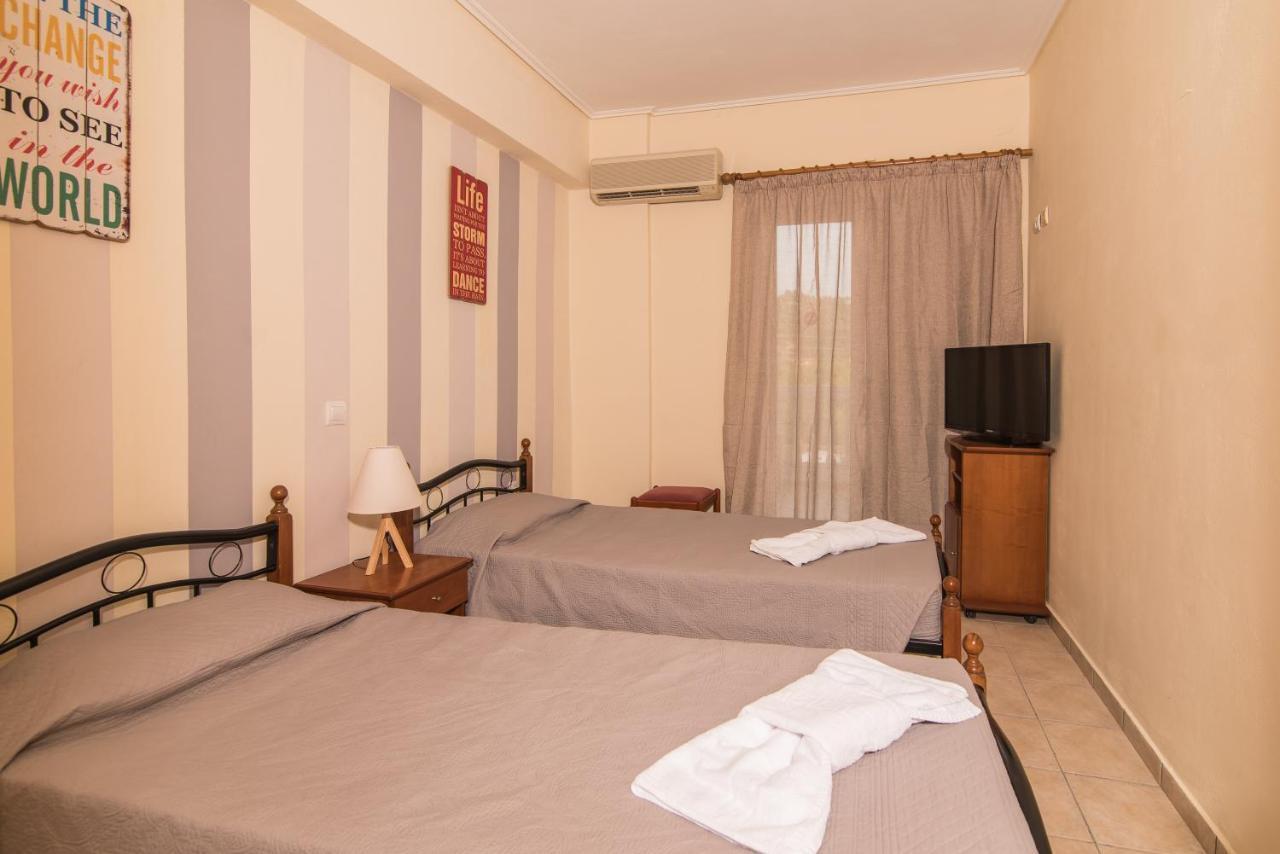 Hotel Petros Tsilivi  Exterior photo