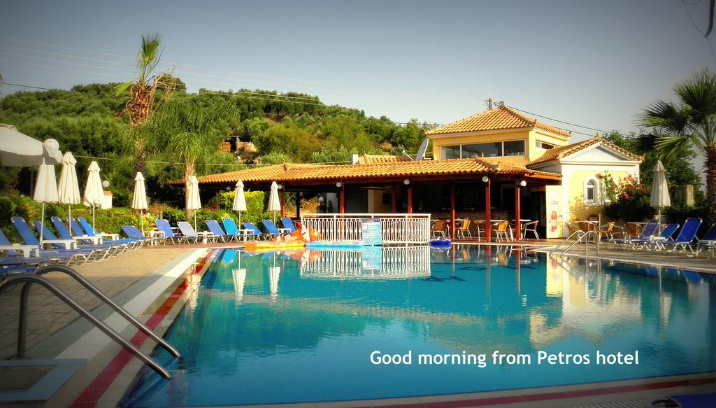 Hotel Petros Tsilivi  Exterior photo